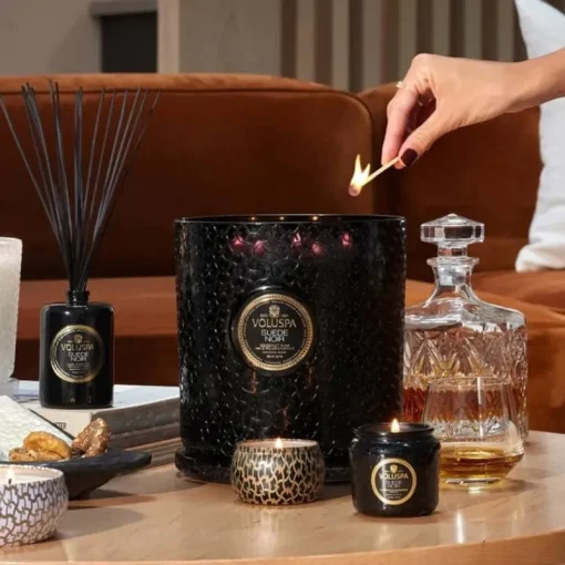 Voluspa Petite Jar Suede Noir 127g Online