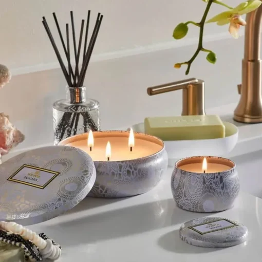 Voluspa 3-Wick Candle Decorative Tin Mokara 340g New