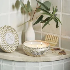 Voluspa 3-Wick Candle Decorative Tin Eucalyptus & White Sage 340g Clearance