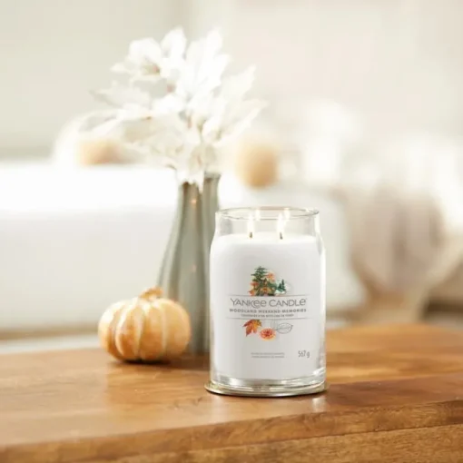 Yankee Candle Signature Large Jar Woodland Weekend Memories 567g Sale