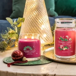 Yankee Candle Signature Medium Jar Sparkling Winterberry 368g New